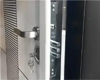Заключваща система серия Елеганс